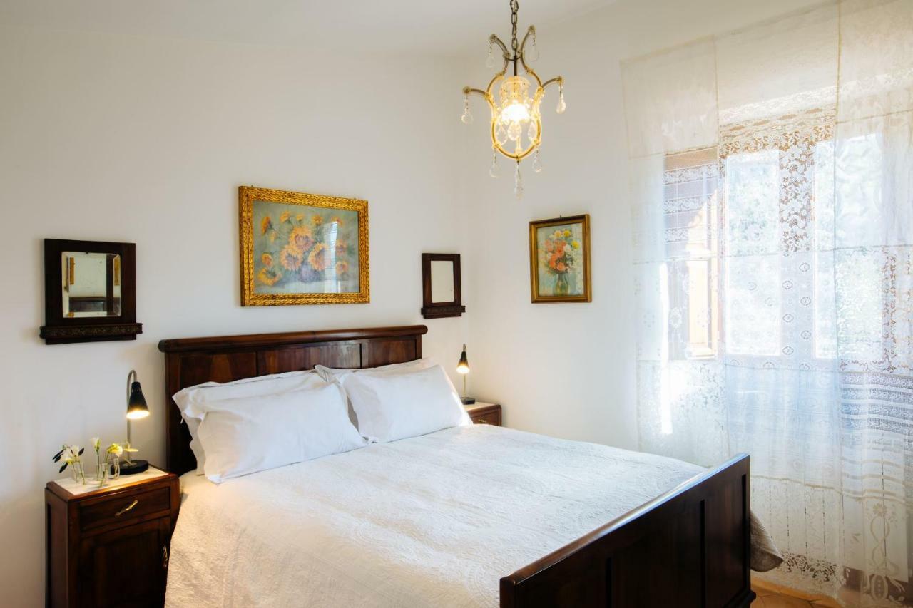 Monticelli Mansion Guest House Casola di Napoli Екстериор снимка